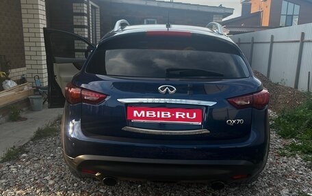 Infiniti QX70, 2014 год, 1 700 000 рублей, 3 фотография