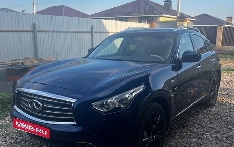 Infiniti QX70, 2014 год, 1 700 000 рублей, 2 фотография