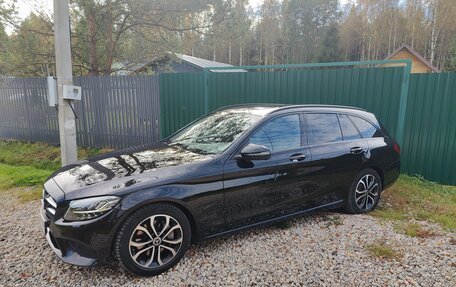 Mercedes-Benz C-Класс, 2019 год, 2 600 000 рублей, 6 фотография