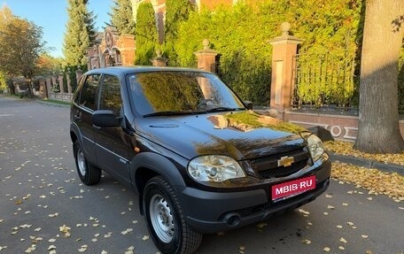 Chevrolet Niva I рестайлинг, 2011 год, 687 000 рублей, 1 фотография