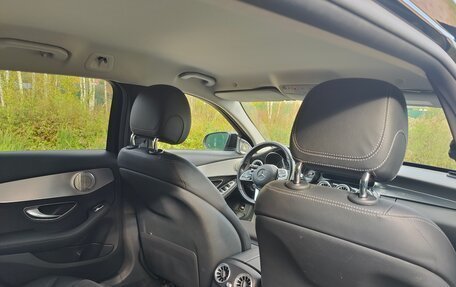 Mercedes-Benz C-Класс, 2019 год, 2 600 000 рублей, 23 фотография