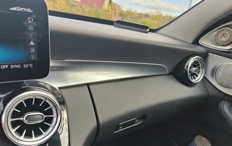 Mercedes-Benz C-Класс, 2019 год, 2 600 000 рублей, 31 фотография