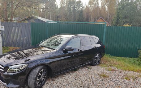 Mercedes-Benz C-Класс, 2019 год, 2 600 000 рублей, 33 фотография