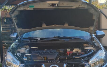 Nissan Qashqai, 2011 год, 930 000 рублей, 2 фотография