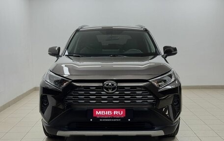 Toyota RAV4, 2019 год, 2 970 000 рублей, 2 фотография