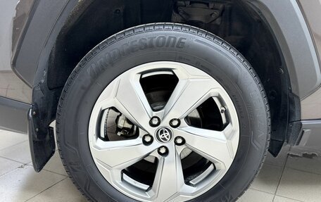 Toyota RAV4, 2019 год, 2 970 000 рублей, 19 фотография