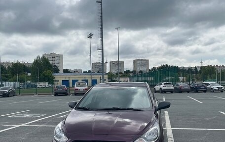 Hyundai Solaris II рестайлинг, 2012 год, 780 000 рублей, 4 фотография