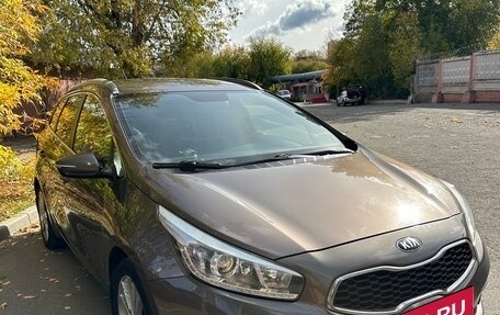 KIA cee'd III, 2014 год, 1 100 000 рублей, 2 фотография