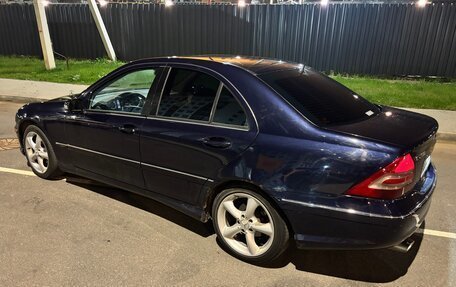 Mercedes-Benz C-Класс, 2004 год, 485 000 рублей, 2 фотография