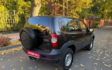 Chevrolet Niva I рестайлинг, 2011 год, 687 000 рублей, 13 фотография
