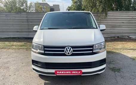 Volkswagen Caravelle T6 рестайлинг, 2018 год, 2 680 000 рублей, 9 фотография