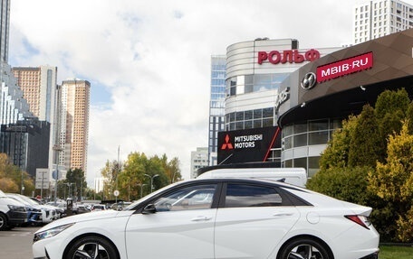 Hyundai Elantra, 2022 год, 1 998 000 рублей, 6 фотография
