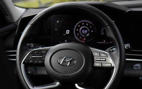 Hyundai Elantra, 2022 год, 1 998 000 рублей, 13 фотография