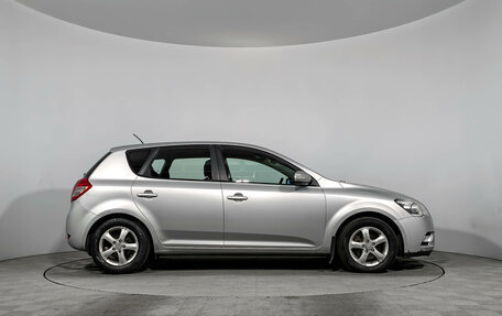 KIA cee'd I рестайлинг, 2010 год, 615 000 рублей, 4 фотография