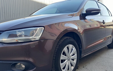 Volkswagen Jetta VI, 2014 год, 980 000 рублей, 3 фотография