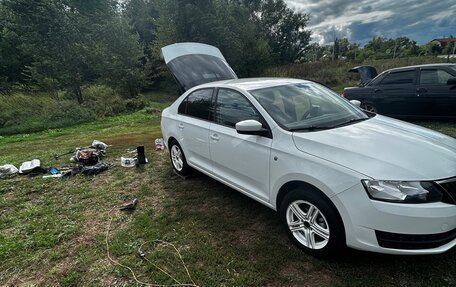 Skoda Rapid I, 2014 год, 650 000 рублей, 4 фотография
