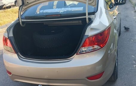 Hyundai Solaris II рестайлинг, 2013 год, 795 000 рублей, 9 фотография