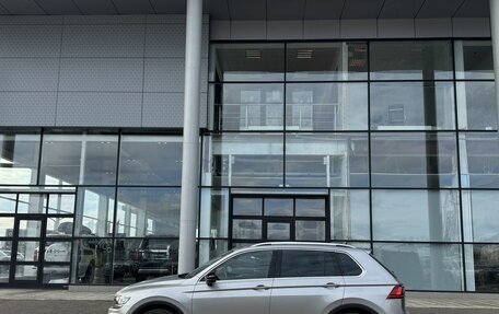 Volkswagen Tiguan II, 2020 год, 2 995 000 рублей, 4 фотография