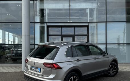 Volkswagen Tiguan II, 2020 год, 2 995 000 рублей, 7 фотография