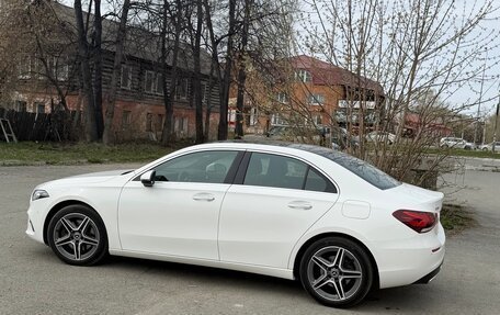 Mercedes-Benz A-Класс, 2020 год, 3 100 000 рублей, 3 фотография