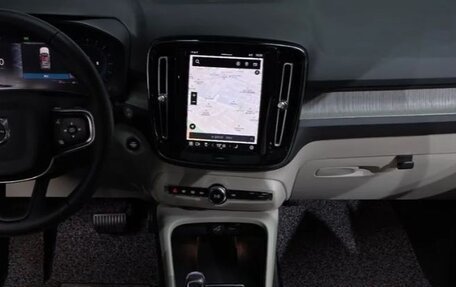 Volvo XC40 I, 2022 год, 4 576 049 рублей, 5 фотография