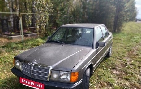 Mercedes-Benz 190 (W201), 1984 год, 350 000 рублей, 5 фотография