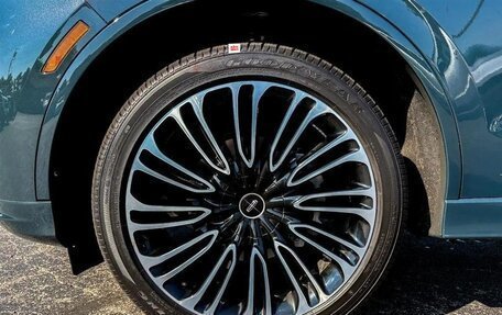 Lincoln Aviator II, 2026 год, 13 490 000 рублей, 9 фотография