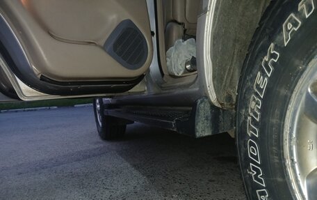 Toyota Land Cruiser 100 рестайлинг 2, 2001 год, 900 000 рублей, 6 фотография