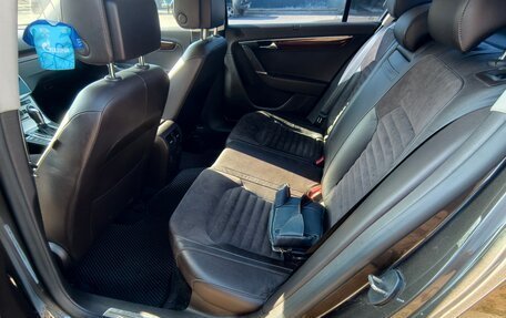 Volkswagen Passat B7, 2012 год, 999 000 рублей, 13 фотография