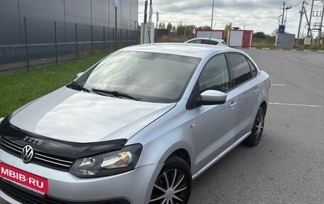 Volkswagen Polo VI (EU Market), 2012 год, 595 000 рублей, 4 фотография