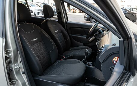 Renault Sandero II рестайлинг, 2016 год, 1 310 000 рублей, 8 фотография