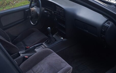 Opel Omega A, 1988 год, 75 000 рублей, 4 фотография