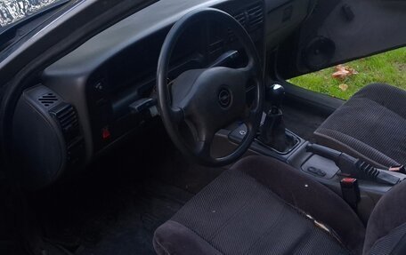 Opel Omega A, 1988 год, 75 000 рублей, 5 фотография