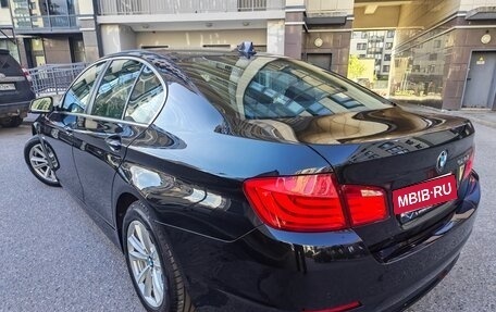BMW 5 серия, 2012 год, 1 550 000 рублей, 3 фотография