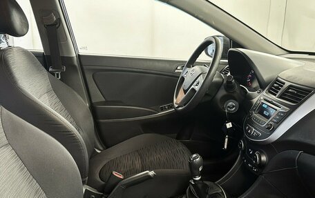 Hyundai Solaris II рестайлинг, 2015 год, 825 000 рублей, 12 фотография