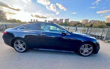 Mercedes-Benz E-Класс, 2017 год, 2 950 000 рублей, 10 фотография