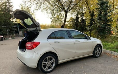 Mercedes-Benz A-Класс, 2015 год, 1 250 000 рублей, 7 фотография