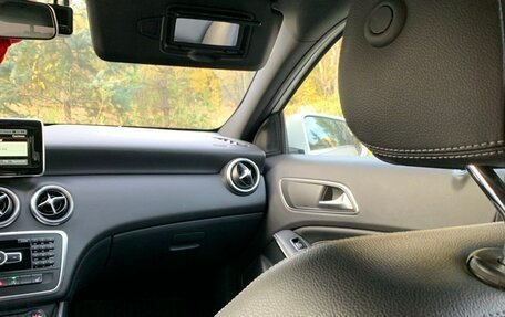 Mercedes-Benz A-Класс, 2015 год, 1 250 000 рублей, 17 фотография