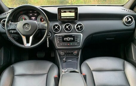 Mercedes-Benz A-Класс, 2015 год, 1 250 000 рублей, 18 фотография