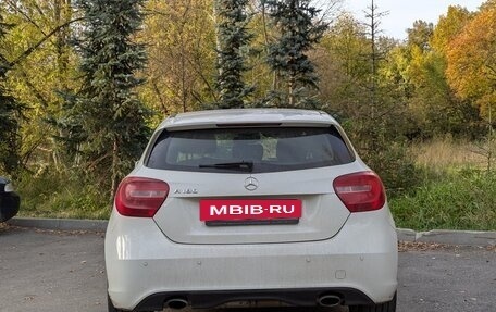 Mercedes-Benz A-Класс, 2015 год, 1 250 000 рублей, 27 фотография