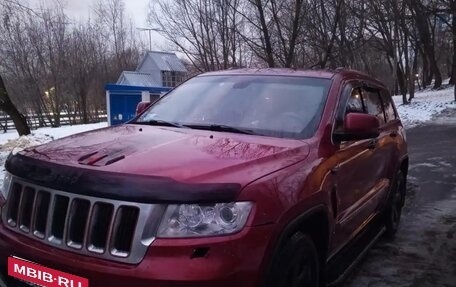 Jeep Grand Cherokee, 2011 год, 1 700 000 рублей, 2 фотография