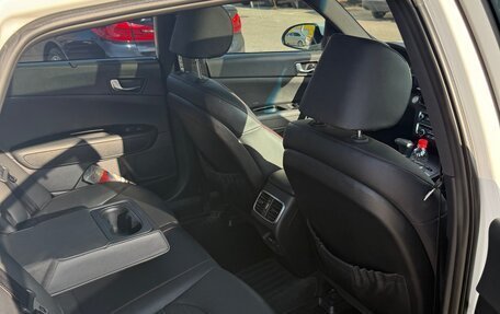 KIA Optima IV, 2018 год, 2 000 000 рублей, 6 фотография