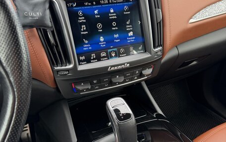 Maserati Levante I, 2018 год, 5 000 000 рублей, 4 фотография