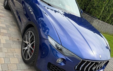 Maserati Levante I, 2018 год, 5 000 000 рублей, 11 фотография