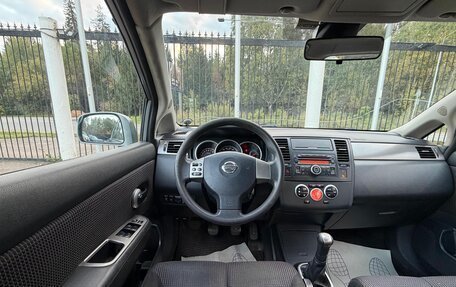Nissan Tiida, 2010 год, 669 000 рублей, 11 фотография