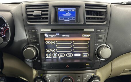Toyota Highlander III, 2010 год, 1 300 000 рублей, 12 фотография