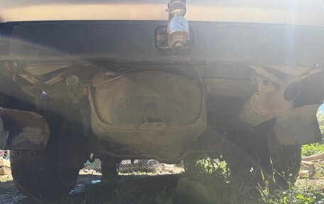 Toyota Land Cruiser 100 рестайлинг 2, 2001 год, 1 900 000 рублей, 6 фотография