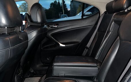 Lexus IS II рестайлинг 2, 2009 год, 970 000 рублей, 13 фотография
