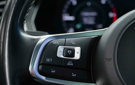 Volkswagen Passat B8 рестайлинг, 2017 год, 3 197 090 рублей, 12 фотография