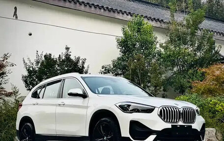 BMW X1, 2022 год, 1 573 000 рублей, 3 фотография